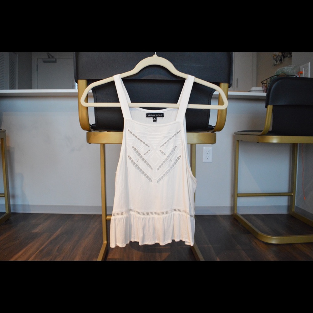 Kendall & Kylie White Flowy Tank